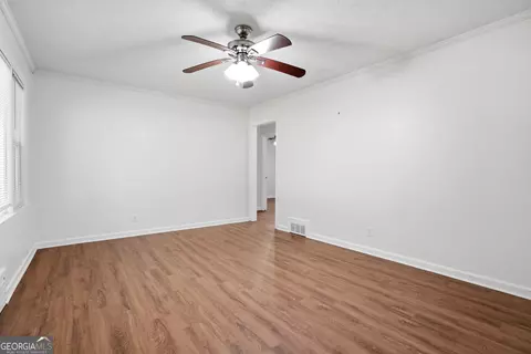 Living - 243 S Myrtle St, Winder, GA 30680 photo 5 of 5