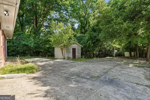 Exterior - 243 S Myrtle St, Winder, GA 30680 photo 3 of 5