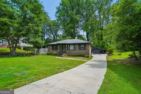 751 Springer Dr, Griffin, GA 30224