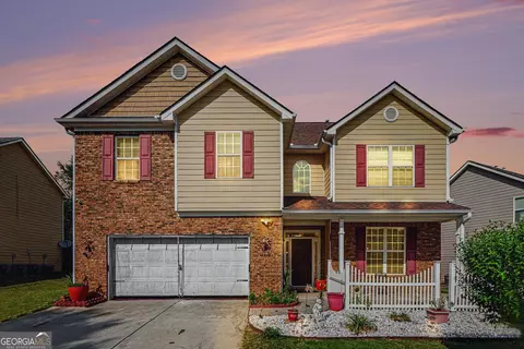 1420 Rose Terrace Cir, Loganville, GA 30052