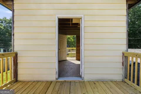 Exterior - 505 E 3rd St NE, Rome, GA 30161 photo 3 of 7