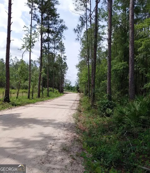 339 Doc Rider Rd, Folkston, GA 31537