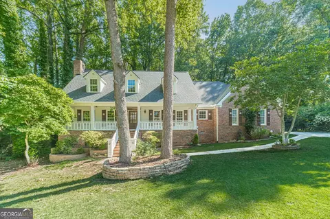 765 Winston Dr, Lawrenceville, GA 30044