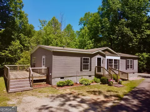 1048 Robin Hood Dr, Murrayville, GA 30564