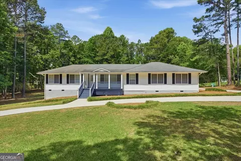 480 Forest Oak Dr, Stockbridge, GA 30281