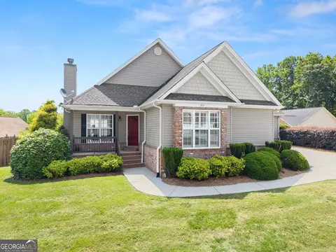 261 Legacy Dr, Demorest, GA 30535