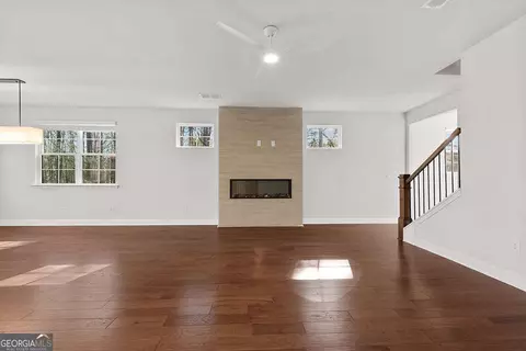 Living - 3592 Amarath Ter, Duluth, GA 30096 photo 5 of 7