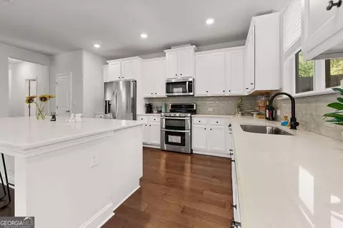 Kitchen - 3592 Amarath Ter, Duluth, GA 30096 photo 1 of 3