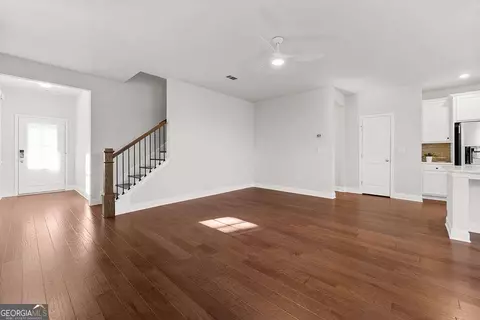 Living - 3592 Amarath Ter, Duluth, GA 30096 photo 3 of 7