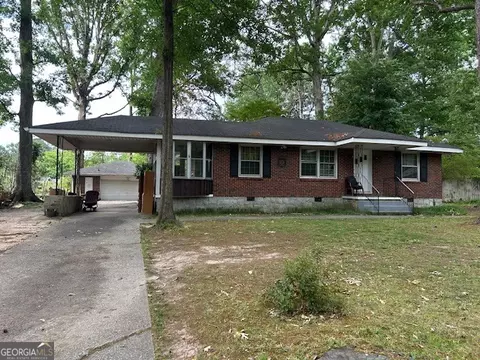 1087 Helen St, Morrow, GA 30260