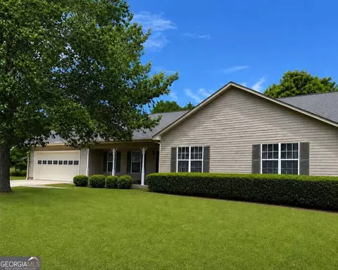 488 Hammond Rd, Statham, GA 30666