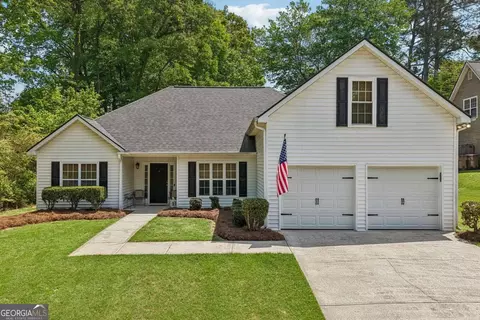 3622 Goldenrod Ln, Buford, GA 30519