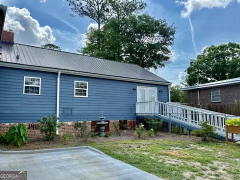 Other - 348 S Victory Dr, Lyons, GA 30436 photo 1 of 5