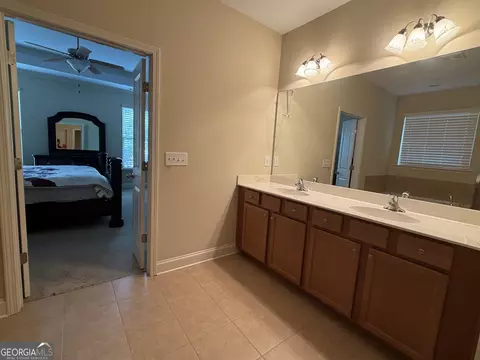 Bath - 4624 Jack Nicklaus St, Duluth, GA 30096 photo 1 of 3
