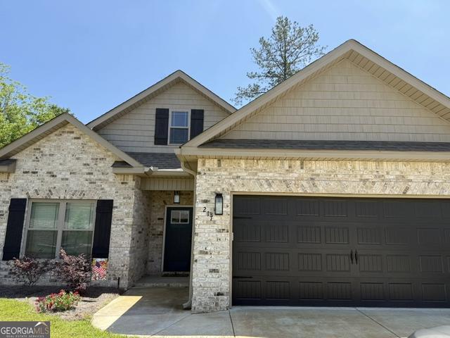 217 Willowbrook Ln, Kathleen, GA 31047