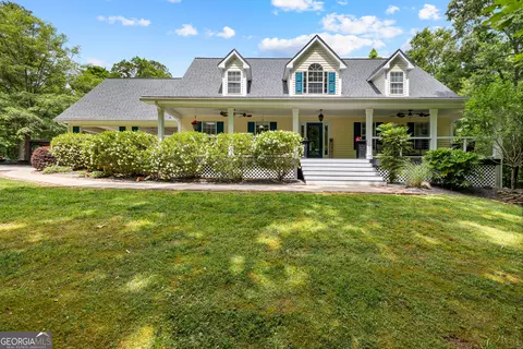 128 Byrom Rd, Senoia, GA 30276