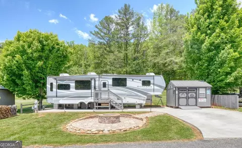 132 Heavenly Dr, Blairsville, GA 30512