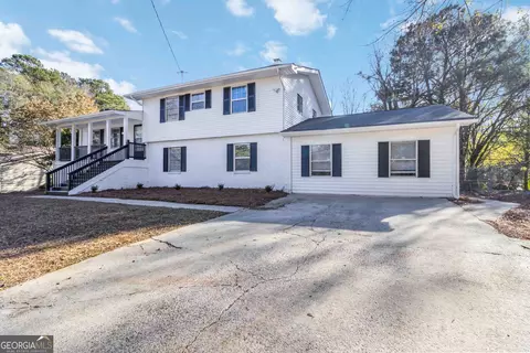 1535 Lake Jodeco Rd, Jonesboro, GA 30236