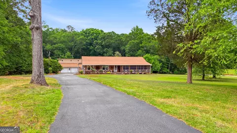 390 Crumbley Rd, Mcdonough, GA 30252