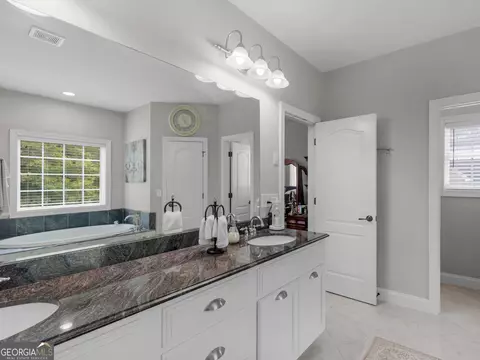 Bath - 221 Hummingbird Ct, Hampton, GA 30228 photo 5 of 7