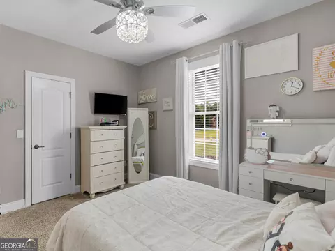 Bedroom - 221 Hummingbird Ct, Hampton, GA 30228 photo 5 of 12