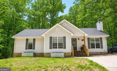 2033 Carson Segars Rd, Maysville, GA 30558