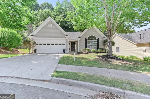 11 Winter Ln, Newnan, GA 30265