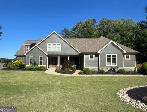 245 Discovery Lake Dr, Fayetteville, GA 30215