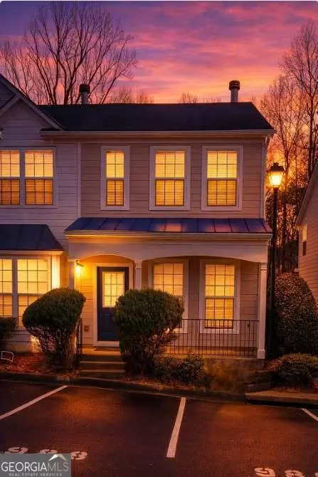 988 Redwood Dr, Norcross, GA 30093
