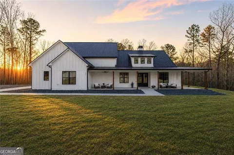 160 Moody Meadows Trl, Canton, GA 30114