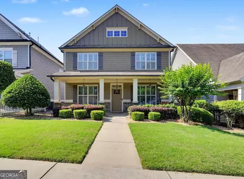 990 Turner Dr SE, Smyrna, GA 30080