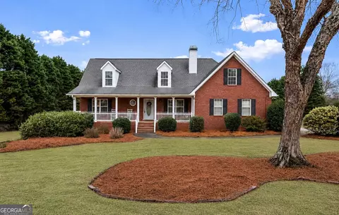 1112 Sutton Dr, Mcdonough, GA 30252