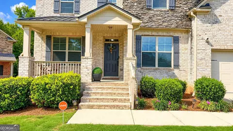 Exterior - 3281 Alhambra Cir, Hampton, GA 30228 photo 2 of 15