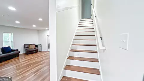 Entry Way - 3281 Alhambra Cir, Hampton, GA 30228 photo 15 of 17