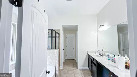 Entry Way - 3281 Alhambra Cir, Hampton, GA 30228 photo 17 of 17