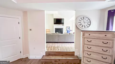 Entry Way - 3281 Alhambra Cir, Hampton, GA 30228 photo 9 of 17