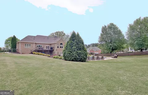 Exterior - 100 Wickham Dr, Tyrone, GA 30290 photo 32 of 45