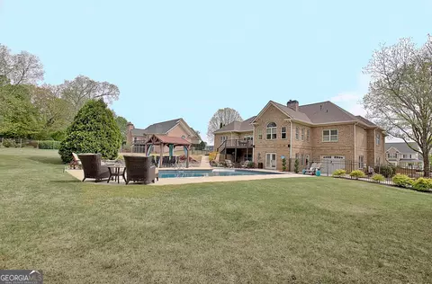 Exterior - 100 Wickham Dr, Tyrone, GA 30290 photo 30 of 45