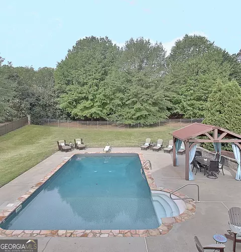 Exterior - 100 Wickham Dr, Tyrone, GA 30290 photo 10 of 45