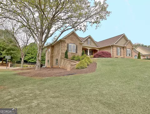 Exterior - 100 Wickham Dr, Tyrone, GA 30290 photo 39 of 45