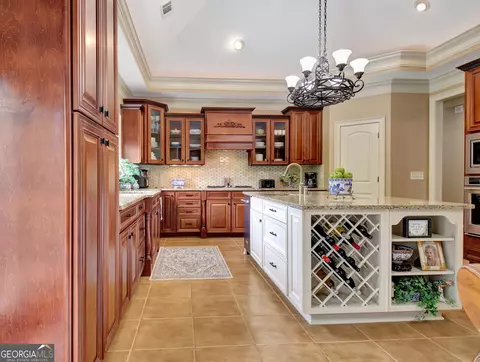 Kitchen - 100 Wickham Dr, Tyrone, GA 30290 photo 2 of 11