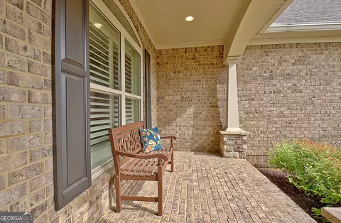 Exterior - 100 Wickham Dr, Tyrone, GA 30290 photo 7 of 45