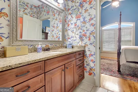 Bath - 100 Wickham Dr, Tyrone, GA 30290 photo 12 of 15