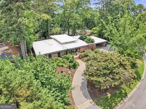 2793 Ridge Valley Rd NW, Atlanta, GA 30327