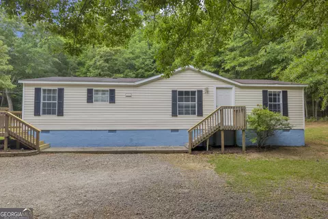 5577 Candler Creek Rd, Gillsville, GA 30543
