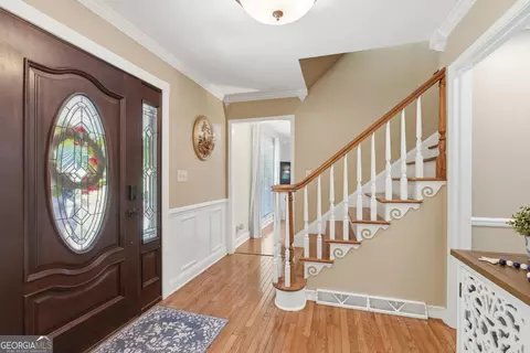 Entry Way - 129 Foxdale Ct, Toccoa, GA 30577 photo 1 of 4