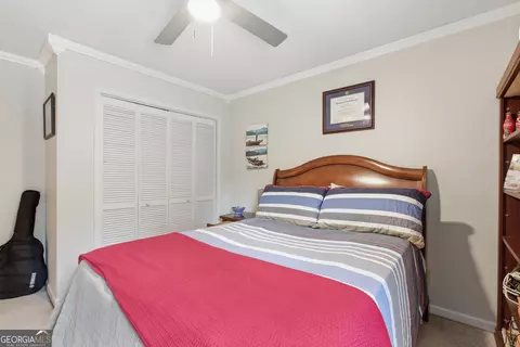 Bedroom - 129 Foxdale Ct, Toccoa, GA 30577 photo 8 of 9
