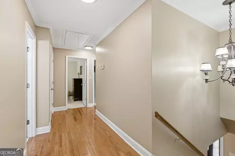 Entry Way - 129 Foxdale Ct, Toccoa, GA 30577 photo 4 of 4