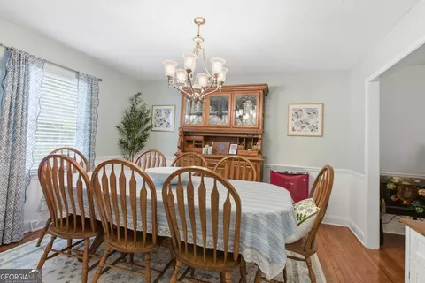 Dining - 129 Foxdale Ct, Toccoa, GA 30577 photo 1 of 4