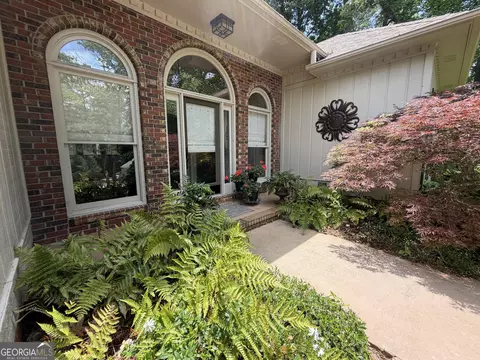 Exterior - 216 Ashford Cir, Lagrange, GA 30240 photo 2 of 9